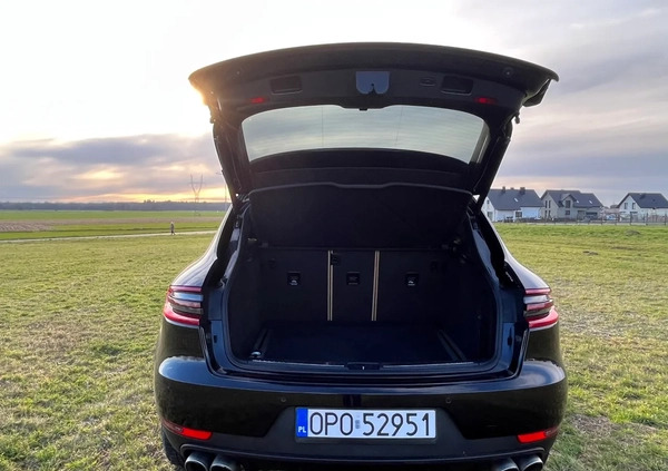 Porsche Macan cena 157800 przebieg: 114000, rok produkcji 2016 z Niemodlin małe 704